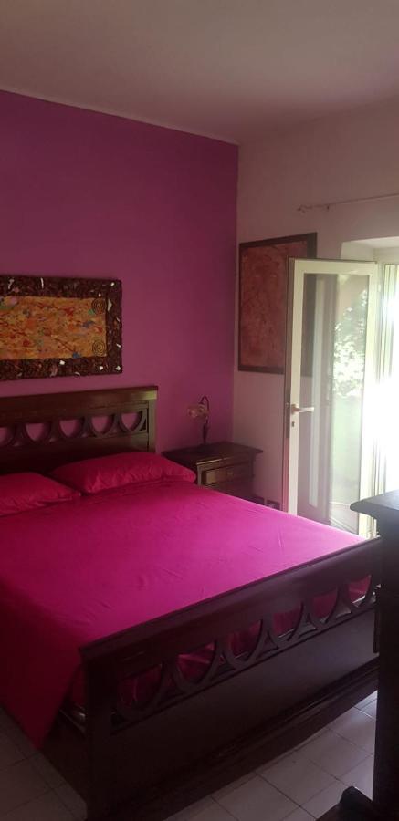 La Corte Delle Rose B&B Прая-а-Маре Екстер'єр фото