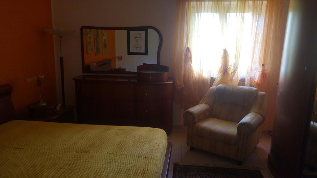 La Corte Delle Rose B&B Прая-а-Маре Екстер'єр фото