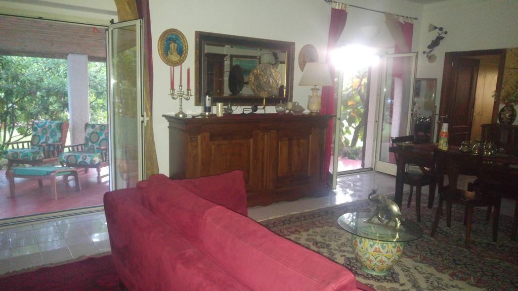 La Corte Delle Rose B&B Прая-а-Маре Екстер'єр фото